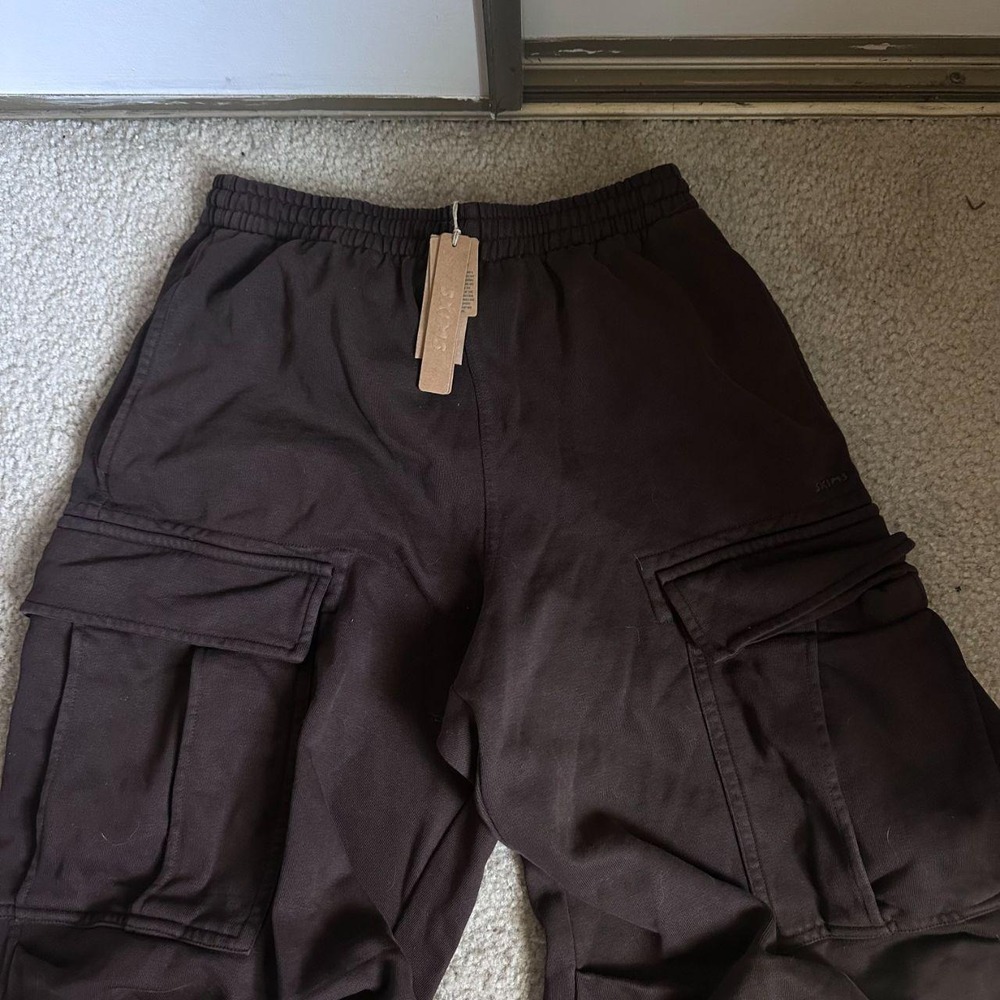 SKIMS Boyfriend Fleece Cargo Pant in Espresso